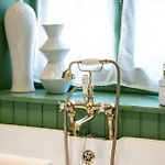 Les Du Parc - D'hôtes Ambroise&germaine - Meublé 5 étoiles Marie 2 à 5 Maison d'hôtes Vittel