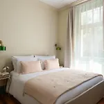 Les Du Parc - D'hotes Ambroise & Germaine - Meuble 5 Etoiles Marie 2 A 5 5* Vittel