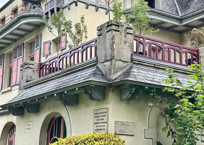 Гостевой дом Les Du Parc - D'hotes Ambroise & Germaine - Meuble 5 Etoiles Marie 2 A 5 5*