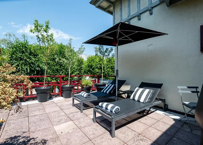 Гостевой дом Les Du Parc - D'hotes Ambroise & Germaine - Meuble 5 Etoiles Marie 2 A 5 Виттель