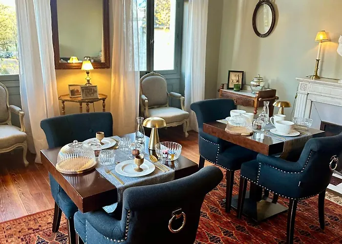 Гостевой дом Les Du Parc - D'hotes Ambroise & Germaine - Meuble 5 Etoiles Marie 2 A 5 Виттель